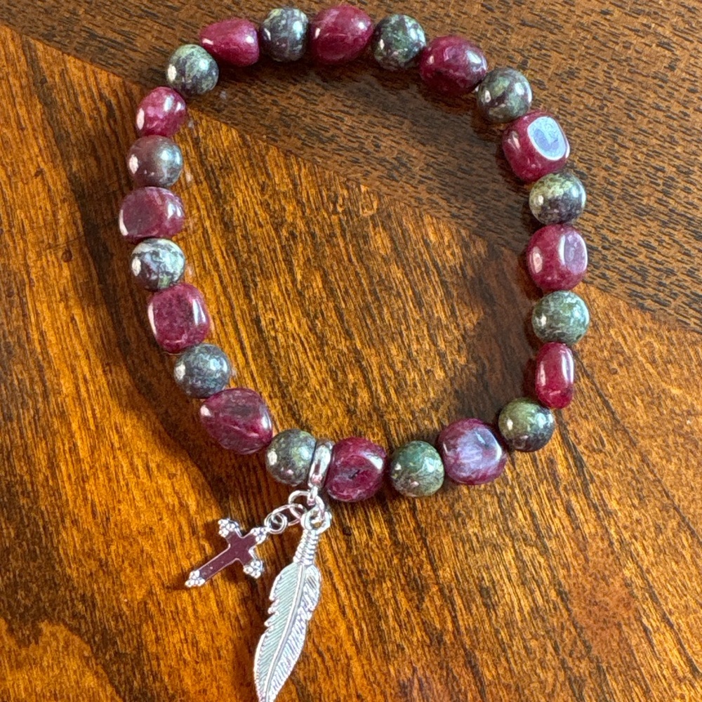 Dragon Blood Jasper & Dyed Quartz Bracelet – 8mm